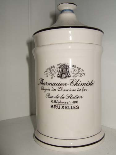 America Retold Apocathary China - medium storage jar